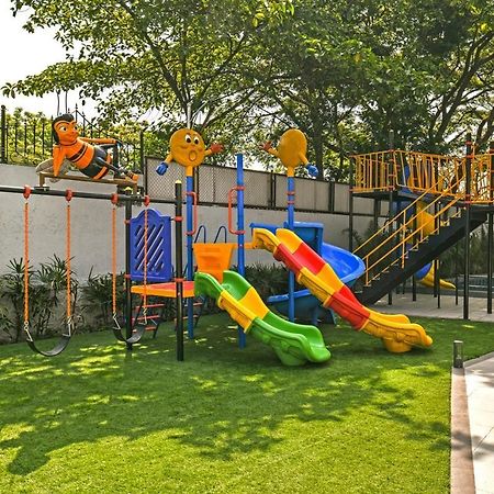 Meritas Aura Resort Lonavala Kültér fotó