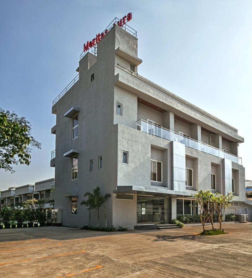 Meritas Aura Resort Lonavala Kültér fotó