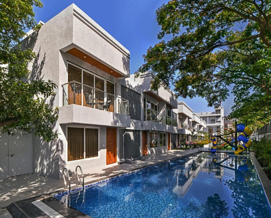 Meritas Aura Resort Lonavala Kültér fotó