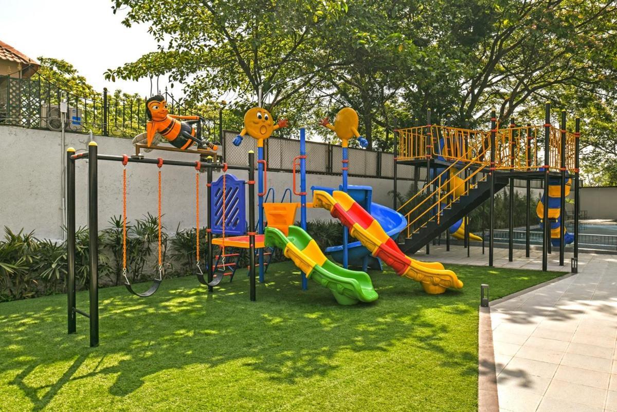 Meritas Aura Resort Lonavala Kültér fotó